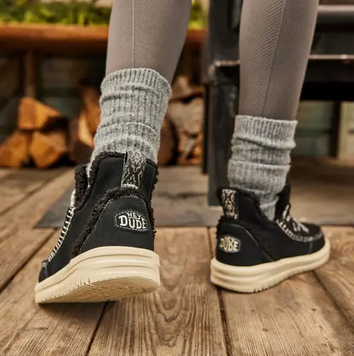 HEYDUDE Camden Suede Cozy – Black online